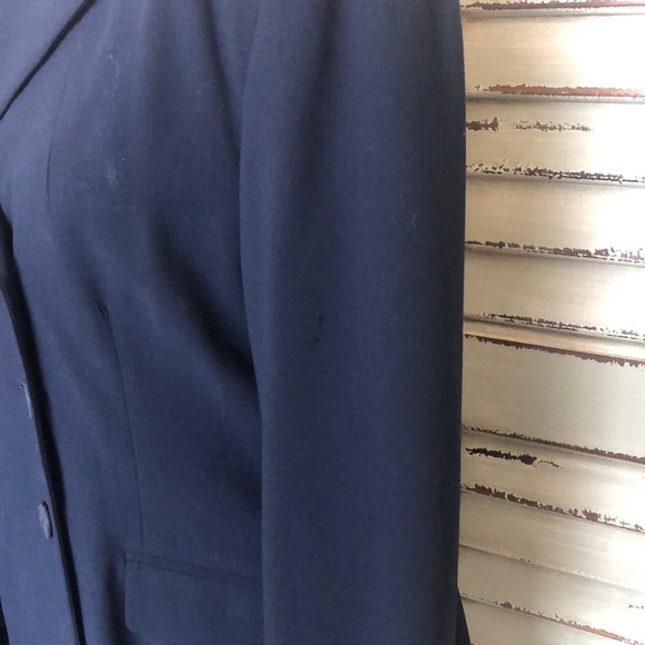 Vintage DKNY Blazer - Picture 6 of 8